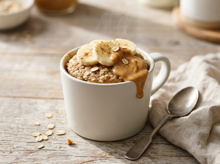 Bolo de caneca de banana